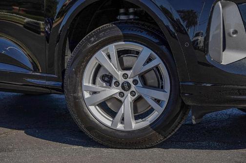 2025 Audi Q5 2.0T quattro Premium