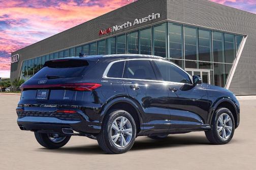 2025 Audi Q5 2.0T quattro Premium