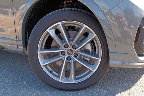 2025 Audi Q3 45 S line Premium