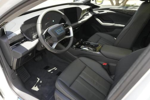 2025 Audi A6 e-tron Premium