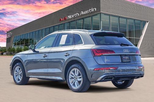 2022 Audi Q5 45 S line quattro Premium