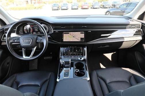 2023 Audi Q8 55 Premium