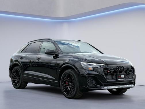 Black 2026 Audi SQ8 4.0T quattro PREMIUM PLUS