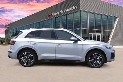 2025 Audi Q5 45 S line quattro Premium