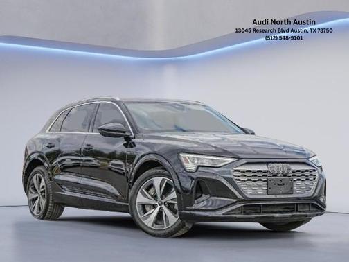 2024 Audi Q8 e-tron Premium