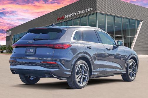 2025 Audi Q5 2.0T quattro Premium