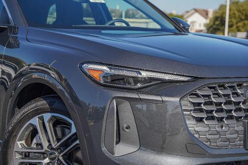 2025 Audi Q5 2.0T quattro Premium