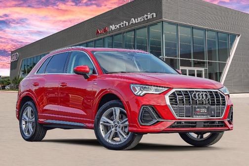 2023 Audi Q3 45 S line Premium