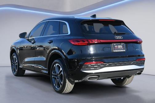 2025 Audi Q5 2.0T quattro Premium