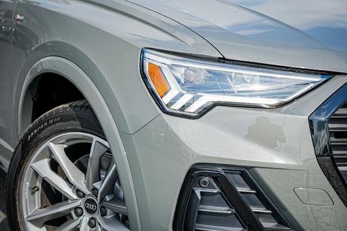 2025 Audi Q3 45 S line Premium