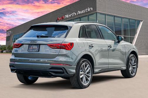 2025 Audi Q3 45 S line Premium