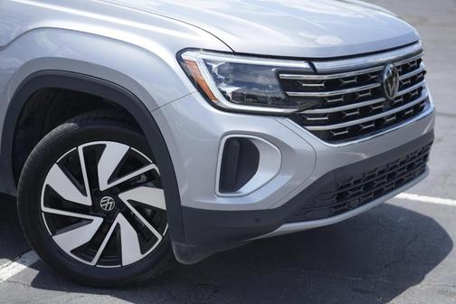 2024 Volkswagen Atlas 2.0T SEL