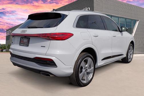 2025 Audi Q5 2.0T quattro Premium