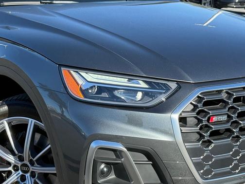 2024 Audi SQ5 3.0T Premium Plus