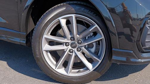 2025 Audi Q3 45 S line Premium