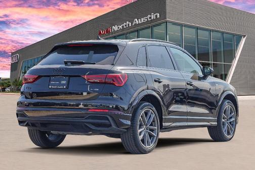 2025 Audi Q3 45 S line Premium