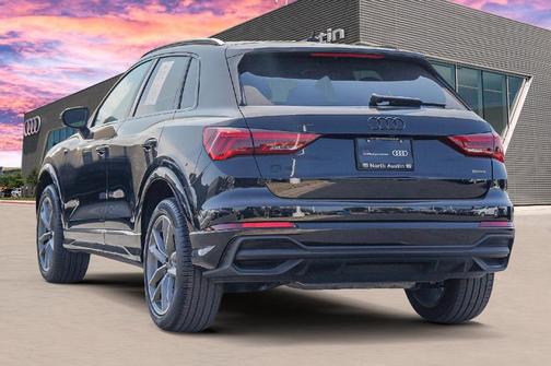 2025 Audi Q3 45 S line Premium