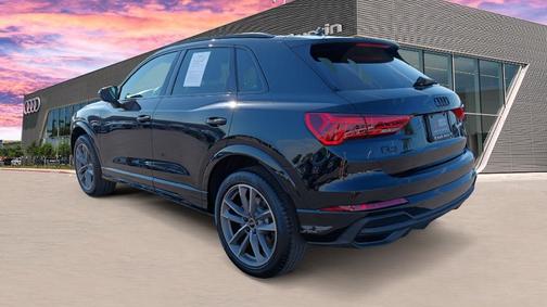2025 Audi Q3 45 S line Premium