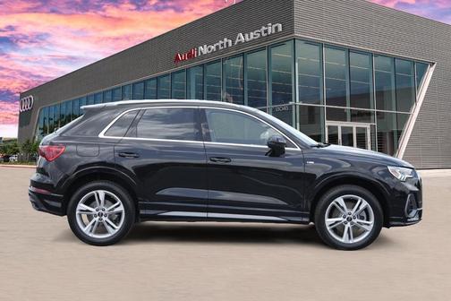 2023 Audi Q3 45 S line Premium