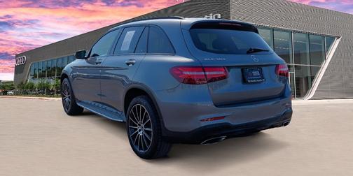 2019 Mercedes-Benz GLC 300 Base