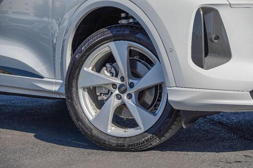 2025 Audi Q5 2.0T quattro Premium