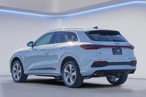 2025 Audi Q5 2.0T quattro Premium