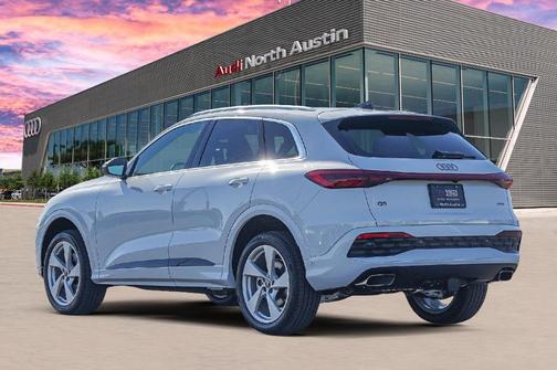 2025 Audi Q5 2.0T quattro Premium