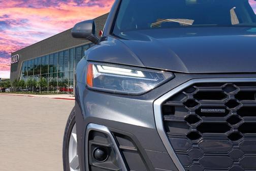 2022 Audi Q5 45 S line quattro Premium