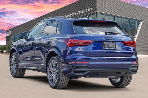 2025 Audi Q3 45 S line Premium