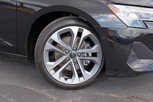 2025 Audi A3 2.0T Premium