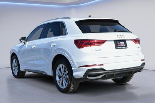 2025 Audi Q3 45 S line Premium