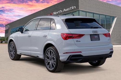 2025 Audi Q3 45 S line Premium