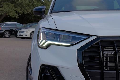 2025 Audi Q3 45 S line Premium