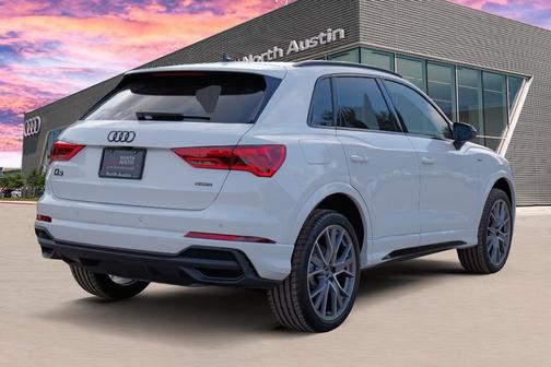 2025 Audi Q3 45 S line Premium