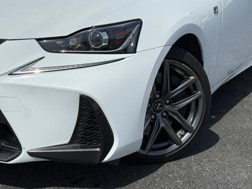 2017 Lexus IS 200t Base