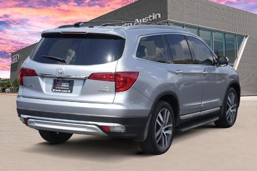 2017 Honda Pilot Elite