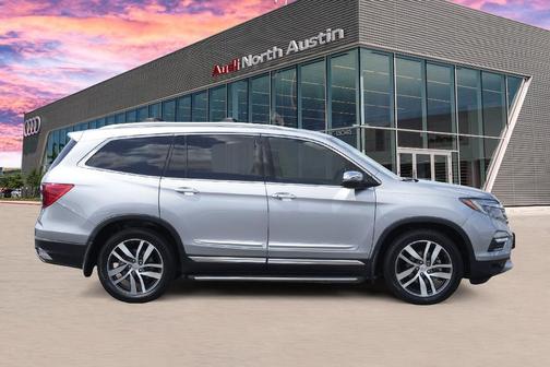 2017 Honda Pilot Elite