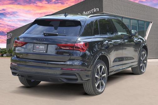 2025 Audi Q3 45 S line Premium