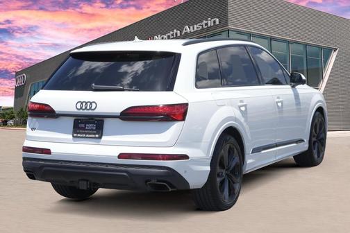 2025 Audi Q7 55 Prestige