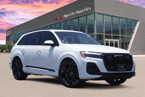 2025 Audi Q7 55 Prestige