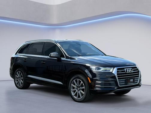 Orca Black Metallic 2018 Audi Q7 2.0T Premium Plus