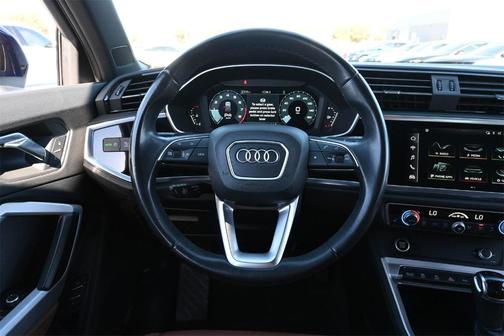 2022 Audi Q3 45 S line Premium
