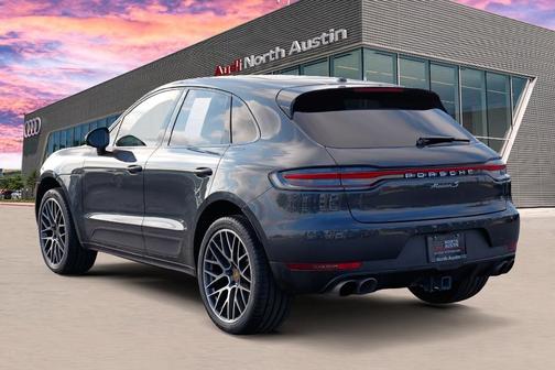 2021 Porsche Macan S