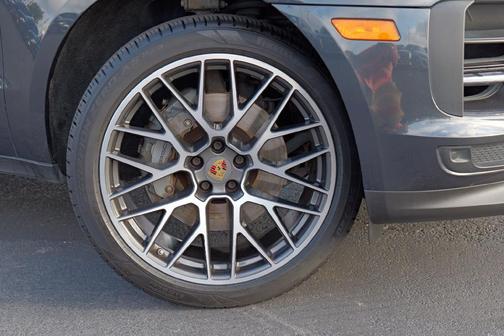 2021 Porsche Macan S