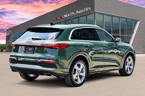 2025 Audi Q5 2.0T quattro Premium