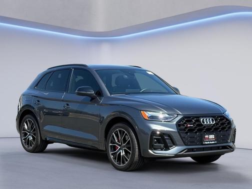 Daytona Gray Pearl Effect 2024 Audi SQ5 3.0T Premium Plus