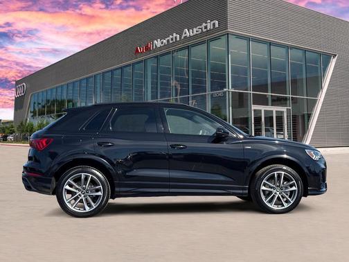2023 Audi Q3 45 S line Premium