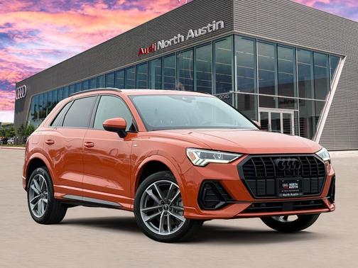 2022 Audi Q3 45 S line Premium