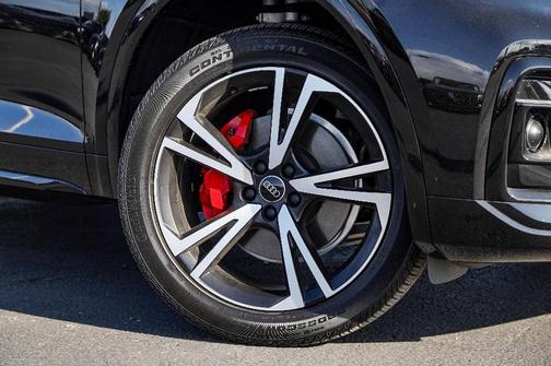 2025 Audi Q5 45 S line quattro Premium