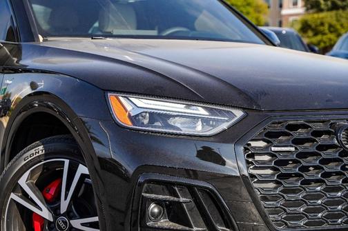 2025 Audi Q5 45 S line quattro Premium